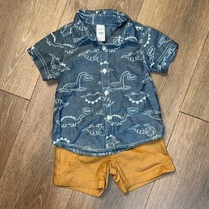 Carters 2 piece set.